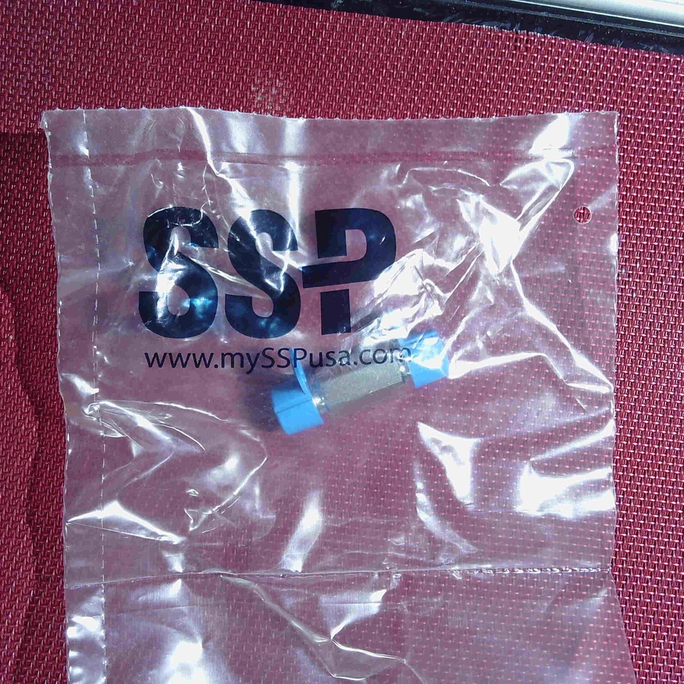 SSP® 1/8" NPT Male Pipe Threaded 1-1/2" LONG HEX NIPPLE 316 Stainless Steel 1.5 - Image 2 of 3