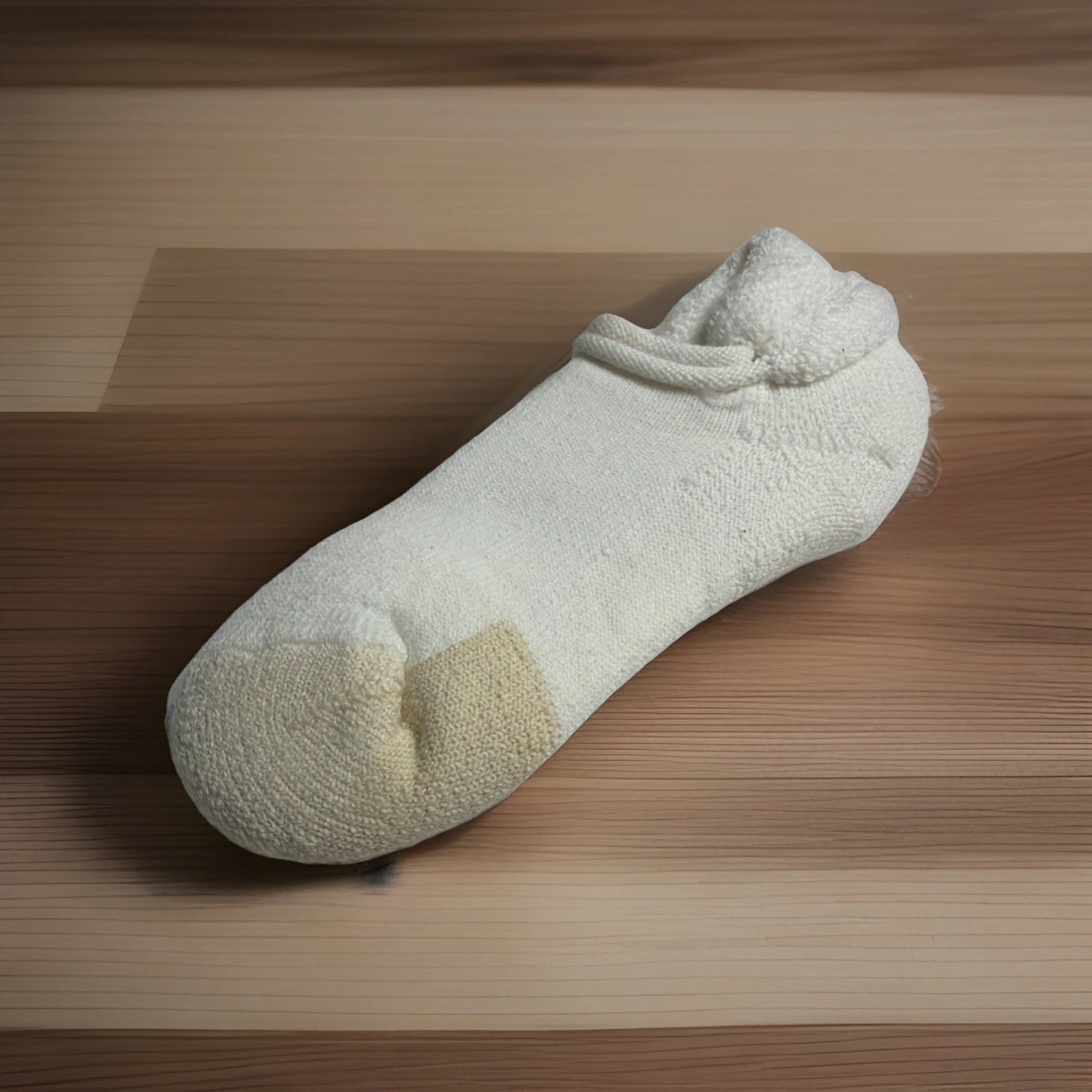 VTG Women's Socks White Tan Low Cut Roll Top Acrylic Blend Ankle Size 9-11 90s
