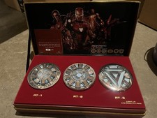 Iron Man Arc Reactor Magnetic Replica Pin Set Limited Edition Collectors Box