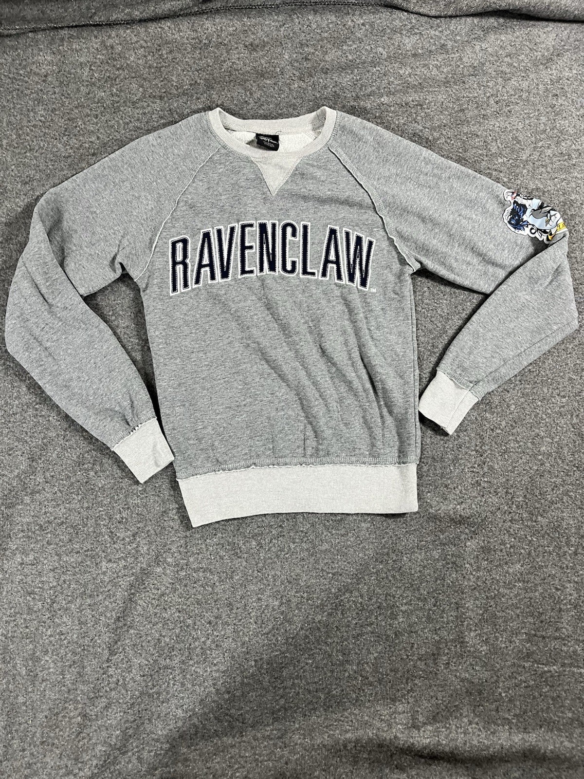Harry Potter Ravenclaw Sweatshirt for Adults Medium Gray Crest Universal Studios Official