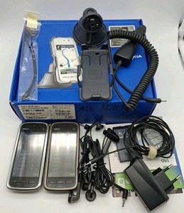 Nokia 5230 NAVI Touchhandy 2 Stück