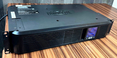 Tripp Lite SMART1500LCD 1500VA 900W Rackmount UPS Tested Working