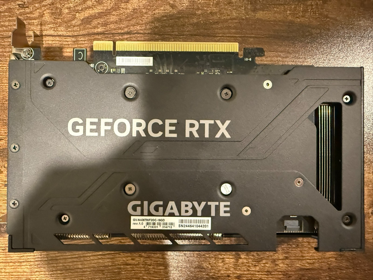 Gigabyte NVIDIA GeForce RTX 4060 Ti WINDFORCE OC 16GB (FREE