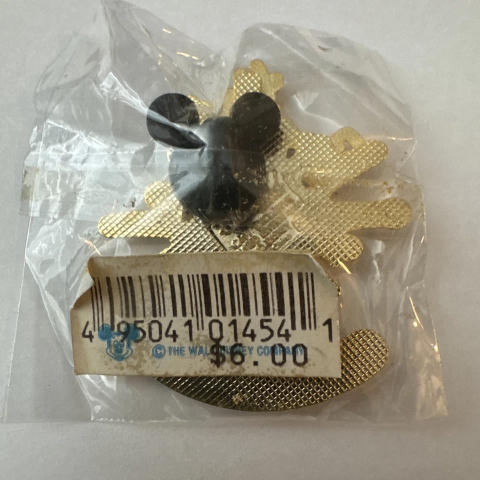 Disney Pin DLR Cast Member Cast Blast 2002 Explore The Magic LE4000 - Image 2 of 3