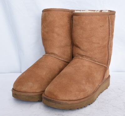 UGG Women's Classic Short II Chestnut Sheepskin Suede Winter Ankle Boots Sz 