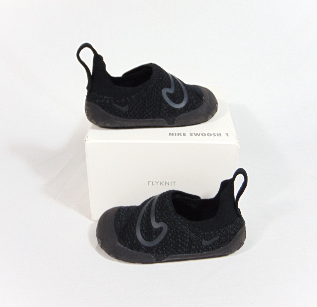 Nike Swoosh 1 TD Flyknit Triple Black Baby Toddler Sz 7C NEW