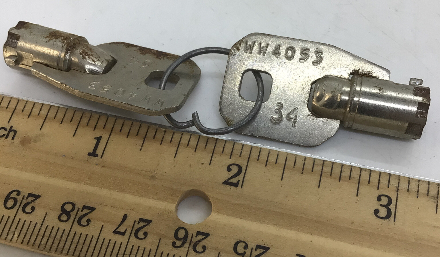 Matching Pair ACE Chicago Lock Vending Machine Keys Soda Coke Coca-Cola ...