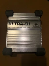 Behringer DI100 Professional Battery/Phantom Powered DI-Box