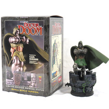 STATUA DIPINTA Marvel DOCTOR DOOM scala piccola Bowen Designs Ltd. # Carl Surgess