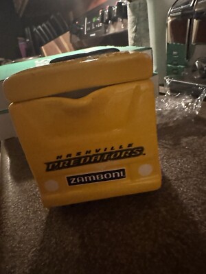 Nashville Predators Hockey ZAMBONI NHL Gravy Boat Creamer Server