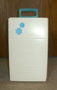 rubbermaid 12 can cooler