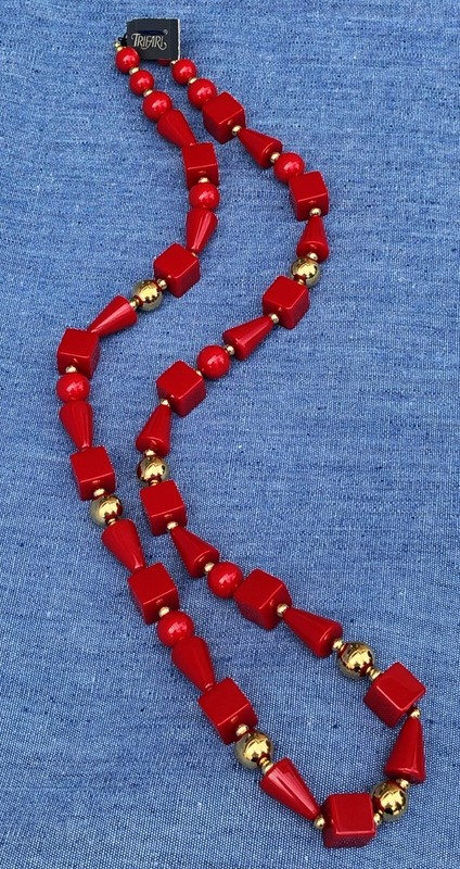 Vintage TRIFARI Necklace.Red, Gold-Tone Lucite Square,Cone,Round Beads W/tag 30"