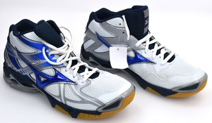 mizuno wave bolt 4 mid