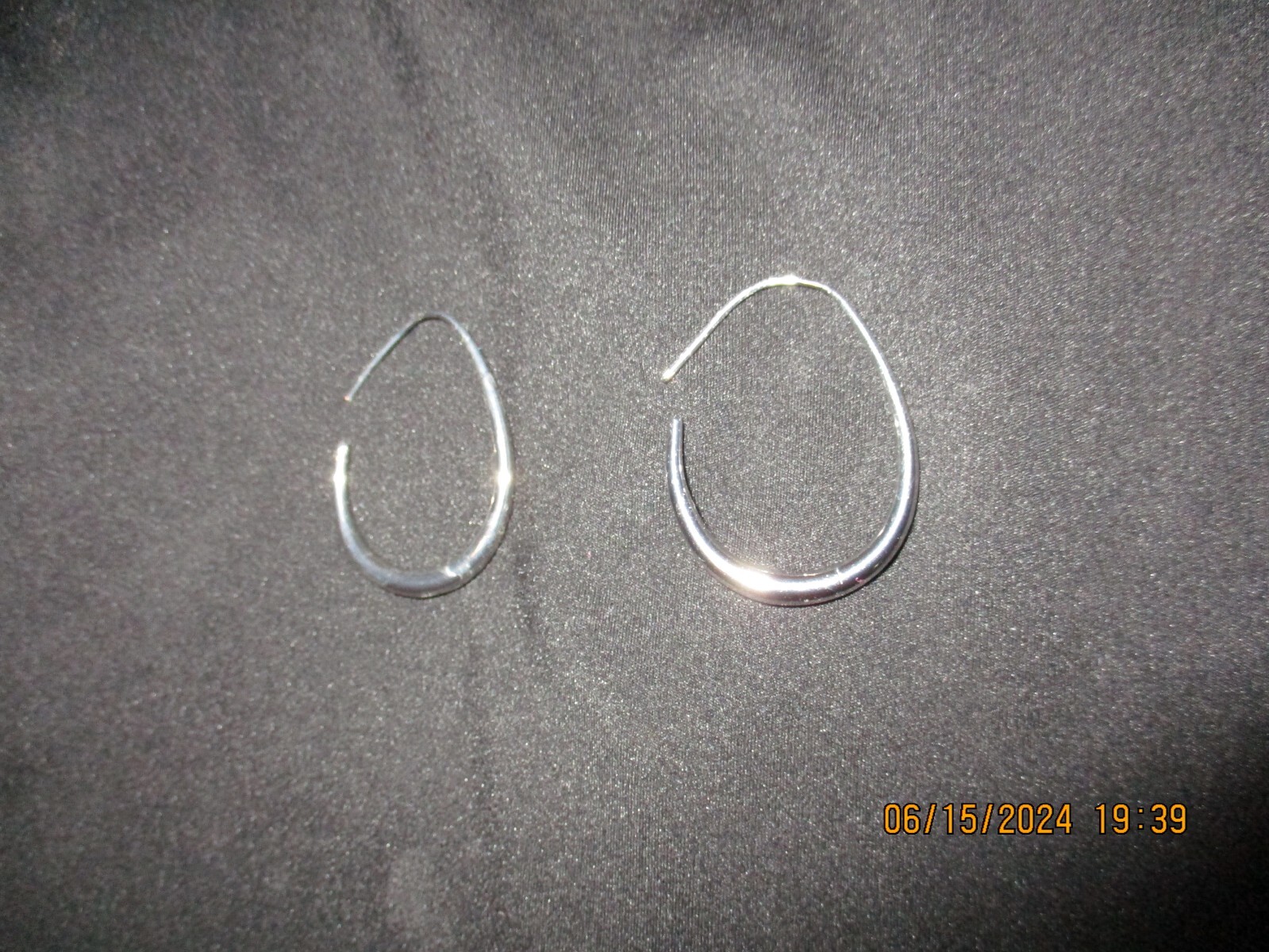 Picture 1 of 3