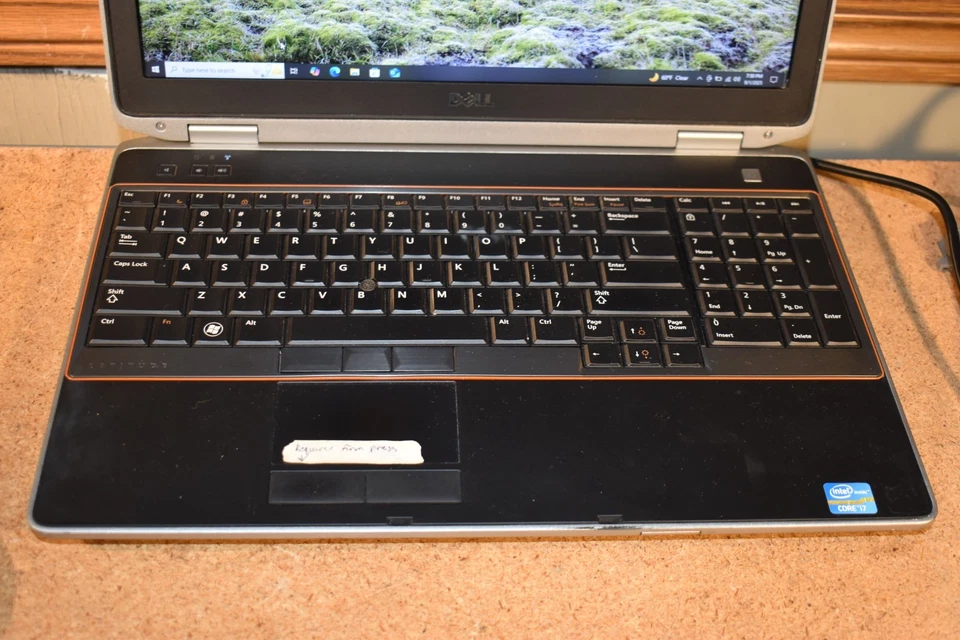 Dell Latitude E6520 Laptop Intel Core i7-2620M 16GB RAM 128GB SSD Windows 10 Pro - Image 3 of 4