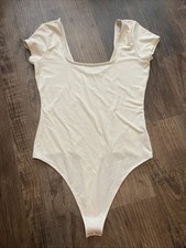 American Eagle Women's Short Sleeve Cream Thong Bodysuit Sz Medium Scoop Neck