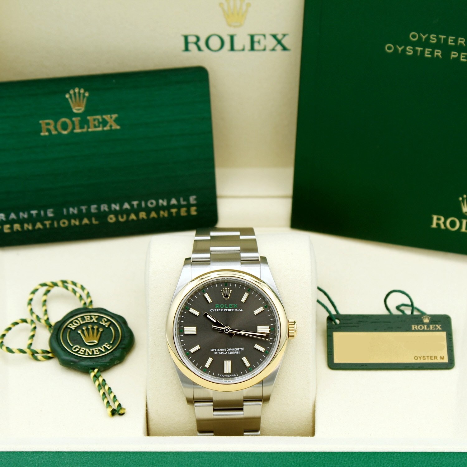 Rolex Oyster Perpetual 134003