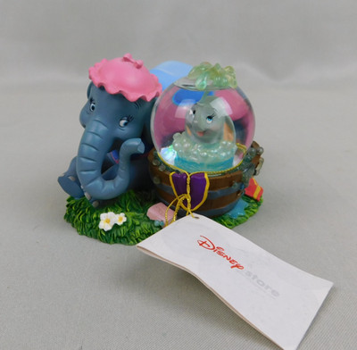 Disney Store Mrs Jumbo gives Dumbo a Bath Mini Snow Globe