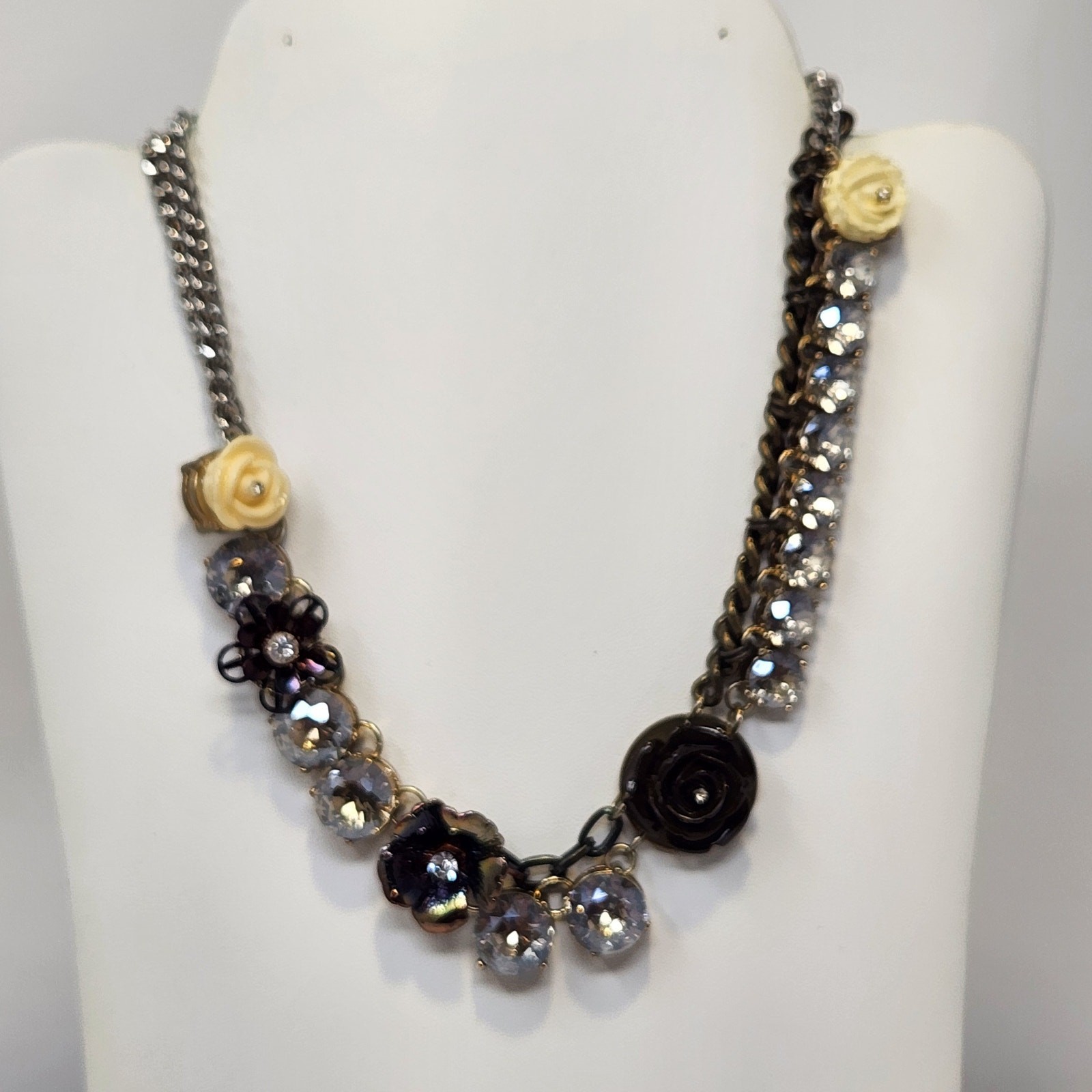 LOFT Flower Rhinestone Multi Tone Statement Chain… - image 1