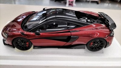 AUTOART McLaren 600LT Mini Car 1/18