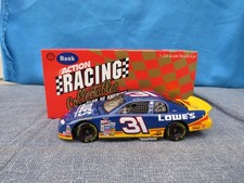 NASCAR 31 LOWES MIKE SKINNER DIECAST 1/24 1998 MONTE CARLO ACTION BANK NIB
