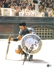 RUSSELL CROWE SIGNED AUTOGRAPH GLADIATOR 11X14 PHOTO BECKETT BAS