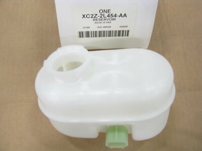 NEW GENUINE OEM Ford XC2Z-2L454-AA Brake Master Cylinder Fluid Reservoir