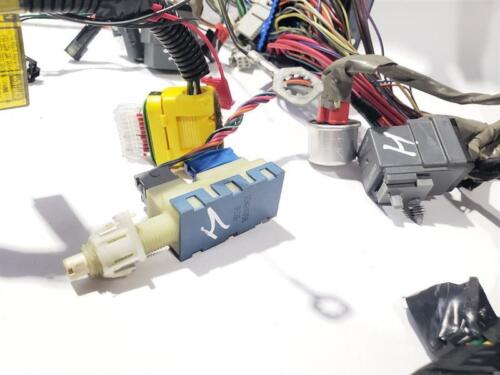 1999 Chevrolet Camaro OEM 5.7L Automatic RWD Dash Wiring With Fuse Box - Picture 7 of 24