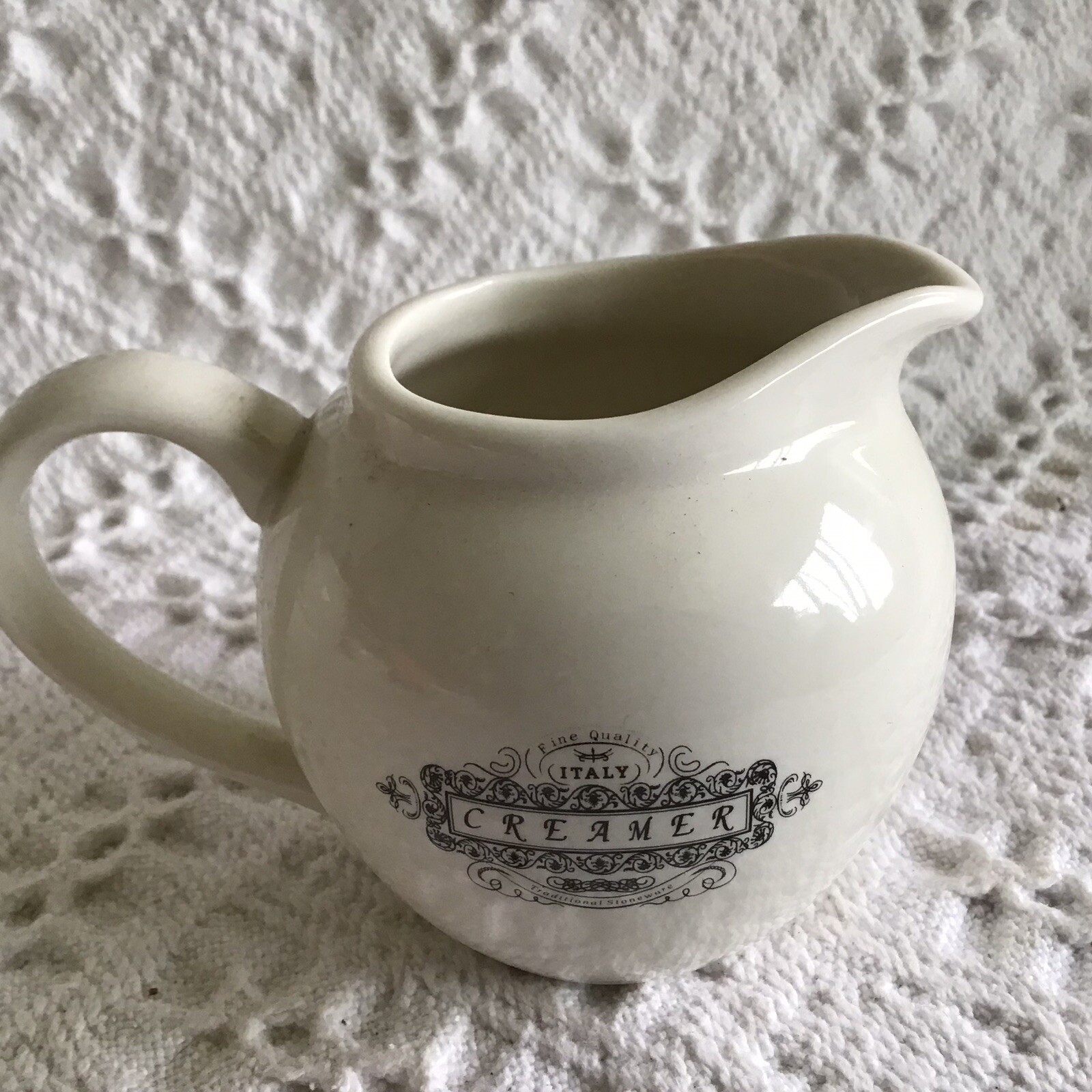 8 Piece Farmhouse Country Pitcher Sugar Creamer Lid Mini Bowls Small Sauce Bowls