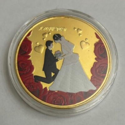  Pièce de Monnaie Amour Éternel - Dorée avec Motifs de Mariage  