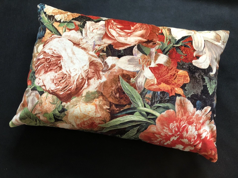 Mulberry Home Velvet Fabric Cushion Cover FLORAL POMPADOUR 60x40cm Varese Rev #2 Foto 3 de 4