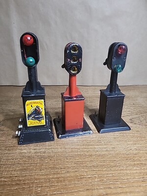 Vintage Marx Automatic Signal Train Semaphores