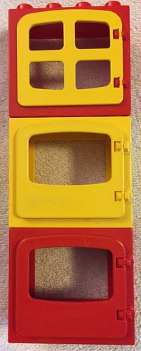 Lego Duplo Red and Yellow Window and Door Set - Picture 2 of 5