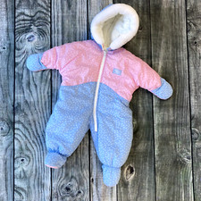 Vintage 6-9 Months Infant Oshkosh B' Gosh Baby Snow Suit Bunting Pink Blue Hood