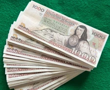 ONE Mexico Banknote 1000 Pesos Paper Money Juana deAsbaje SERIE PREFIX WATERMARK