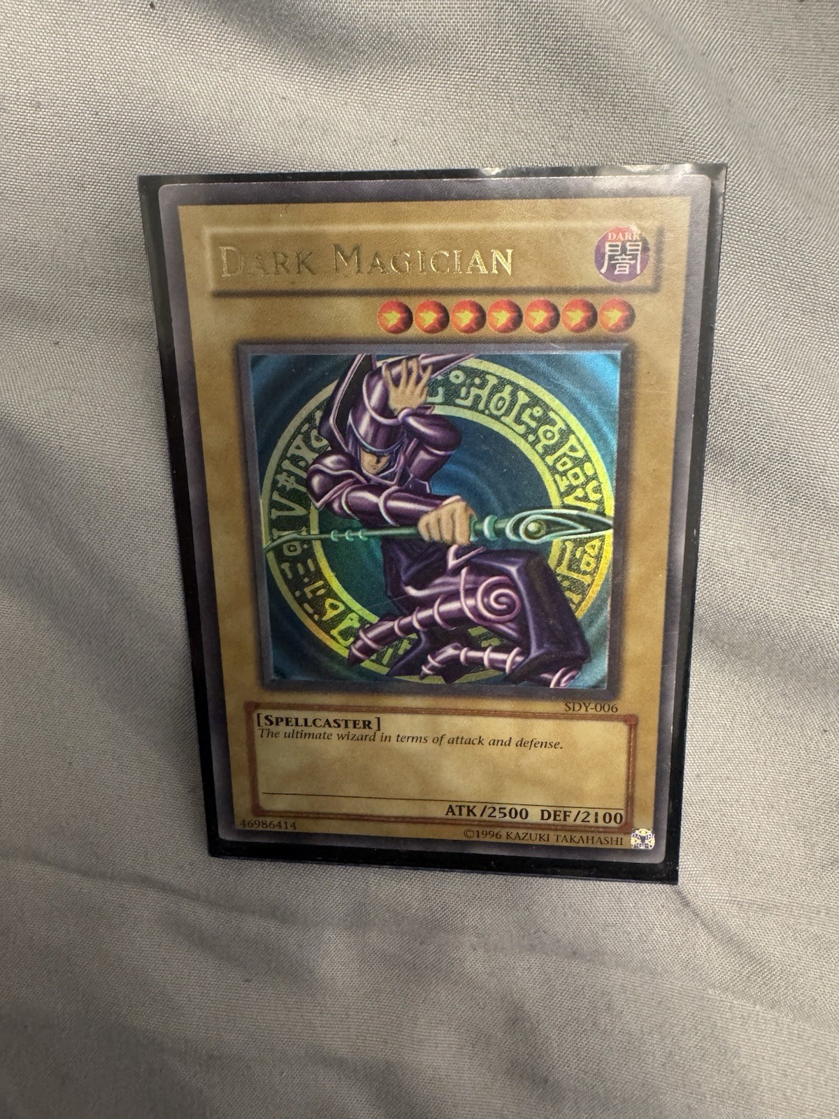 1996 Yu-Gi-Oh Dark Magician SDY-006