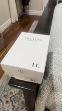 VALENTINO SHOE BOX ONLY WHITE BLACK LETTERING EMPTY TISSUE GIFT BOX GUC