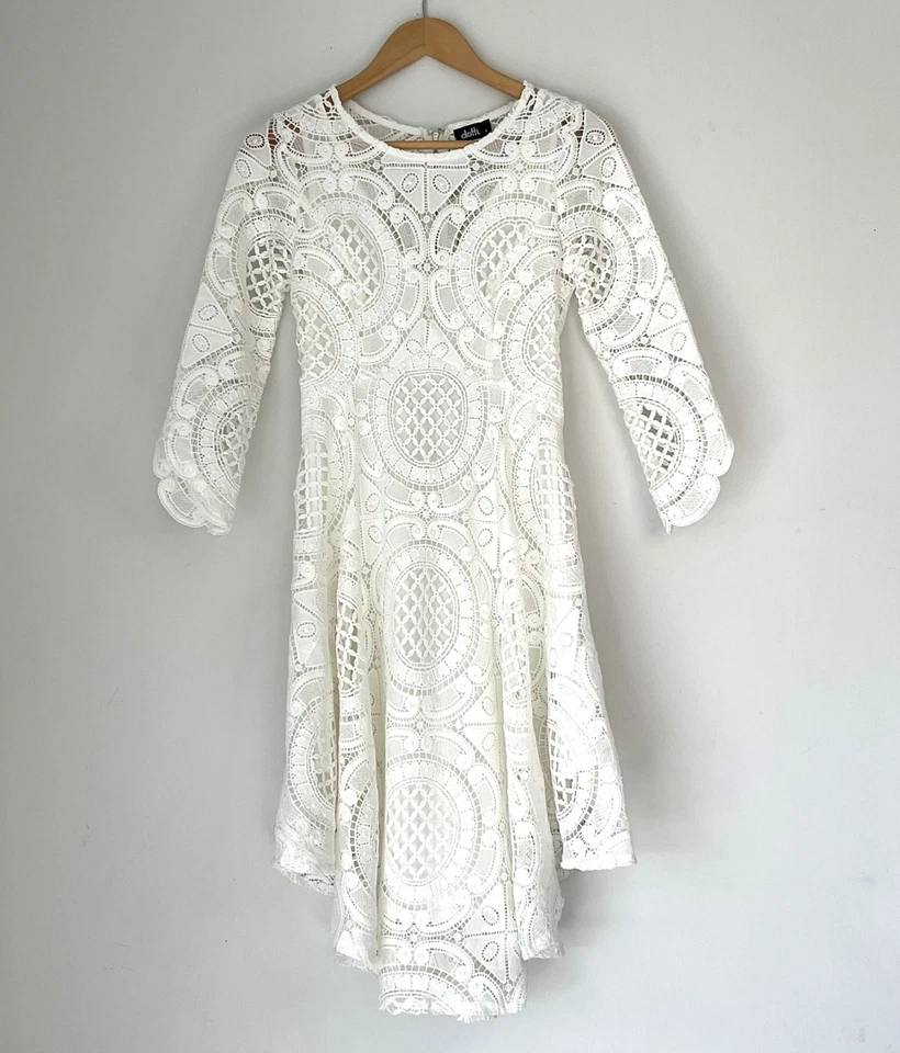 Dotti Size 8 White Crochet Lace Sheer Sleeve Lined Fit & Flare Midi Dress - image 2 of 4