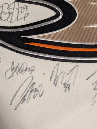 2018-2019 Adidas Authentic Anaheim Ducks Team Signed Away Jersey NO COA Size 58 - Picture 12 of 13