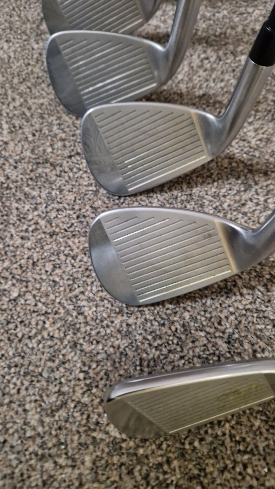 PXG 0317 XCOR2 아이언 세트 7개 클럽, 그래파이트, 레귤러, 오른손잡이용, 스테인리스 스틸 3