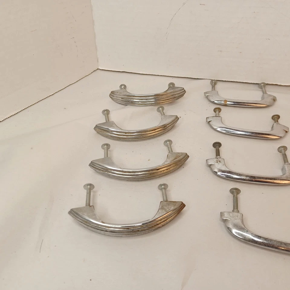 Lote de 18 tiradores de cajón de baño de cocina cromados vintage Foto 2 de 4