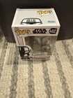 Funko Pop! Vinyl: Star Wars - The Mandalorian with Grogu - Amazon Exclusive #402