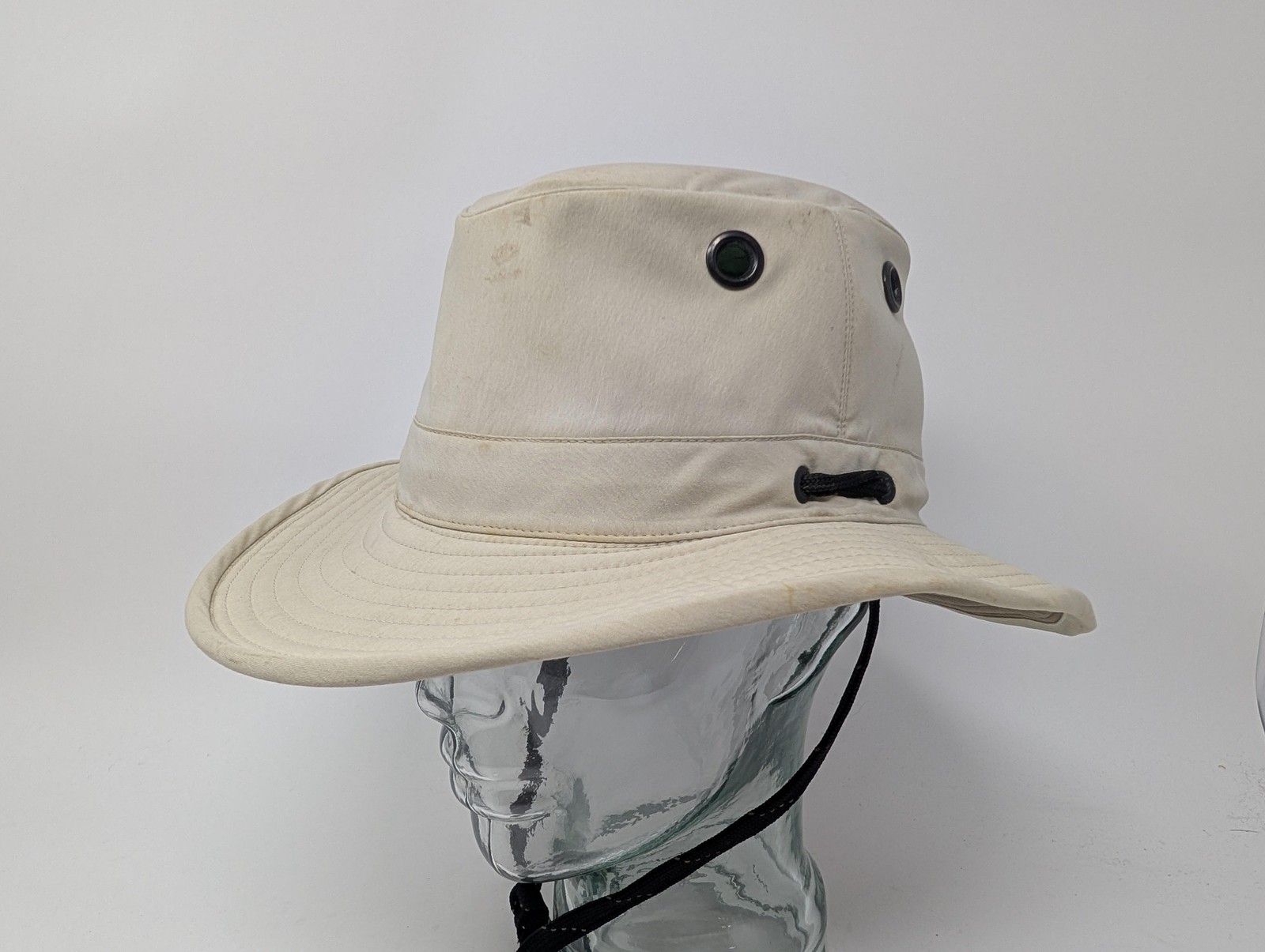Tilley Hat Boonie Fitted Mens 7 1/2 Beige LT5B UPF 50+ Sun H