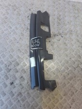 Calandre Peugeot 306