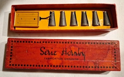 Boite d'accessoires N° 2 Série Hornby complète d'origine Bon état - Photo 1/4