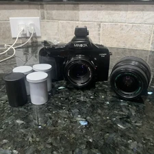 *Near Mint ++* Minolta a7 Xi Maxxum Dynax 7 Xi Camera, with 2 lenses and film.