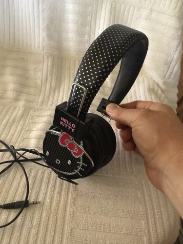 Auriculares Sakar Hello Kitty 2014 negros conexión por cable buen estado - Imagen 1 de 6