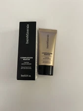 BareMinerals Completion Rescue Tinted Moisturizer SPF 30 Sunscreen Wheat 4.5