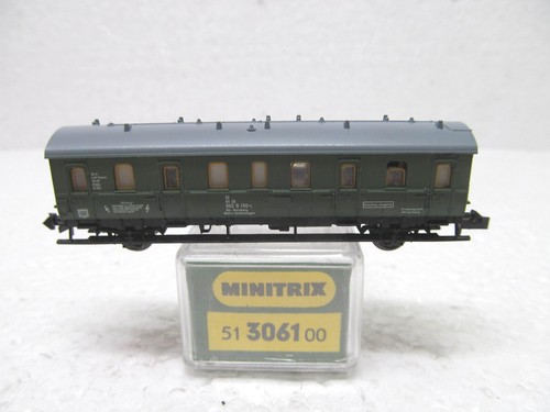 MES-38122	Minitrix 3061 SpN Wohn-Schlafwagenwagen DB 9929130-4,sehr gut | Zustand: Gebraucht