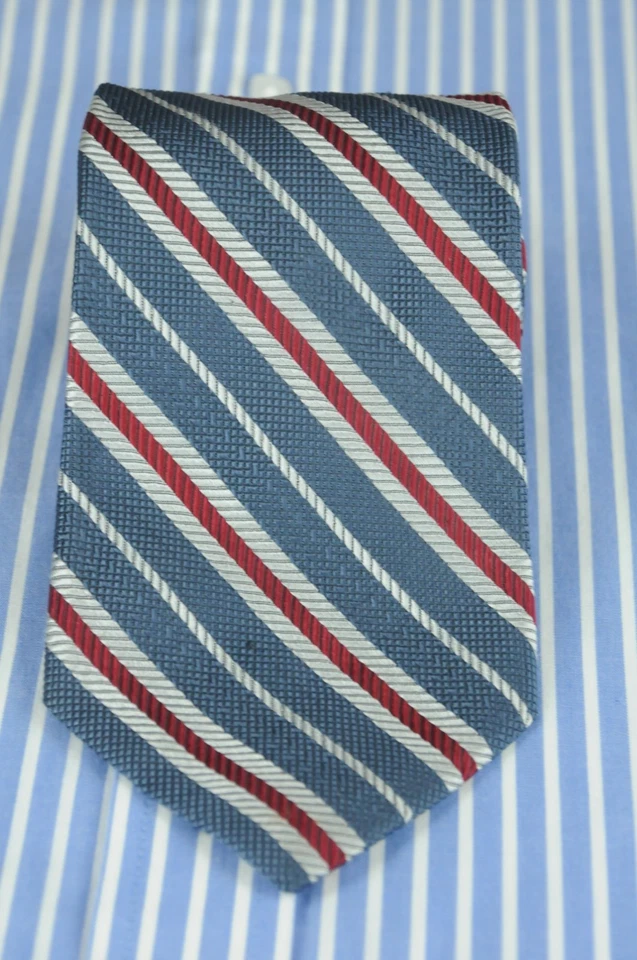 Gravata masculina Brooks Brothers azul cinza e vermelha listrada tecido de seda 57 x 3,5  - Imagem 2 de 4